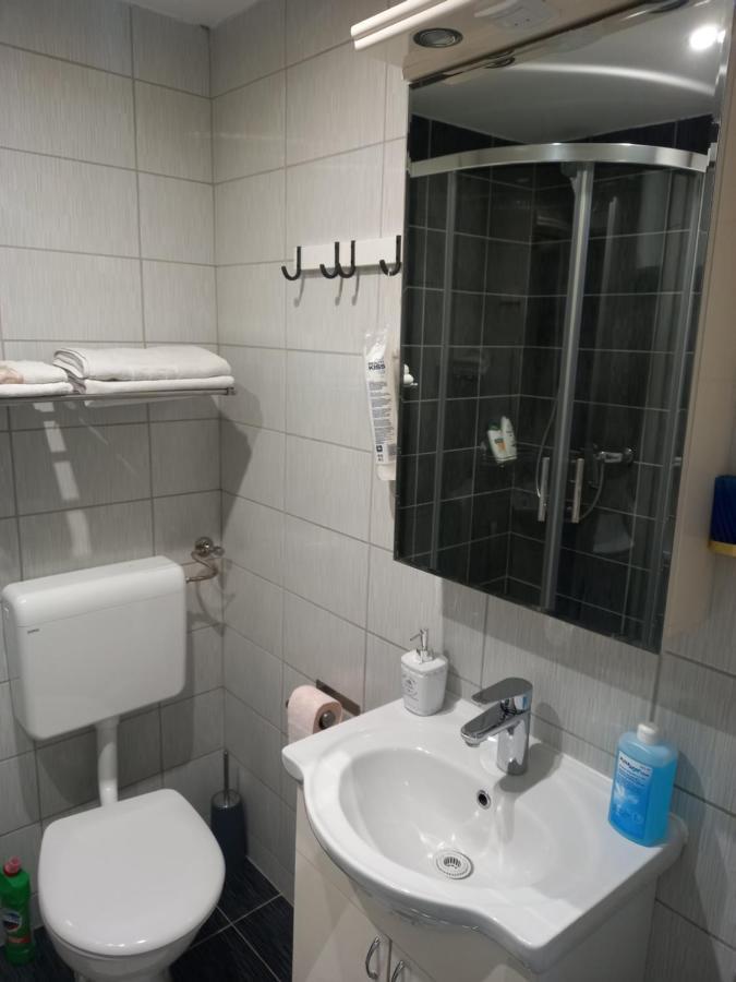 Apartment Sven 温科夫齐 外观 照片